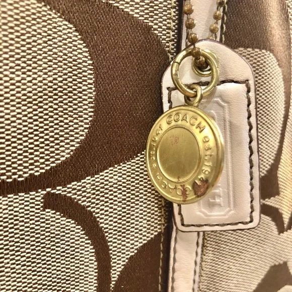 Tan and Brown Coach Signature C Tote Bag - Picture 3 of 10